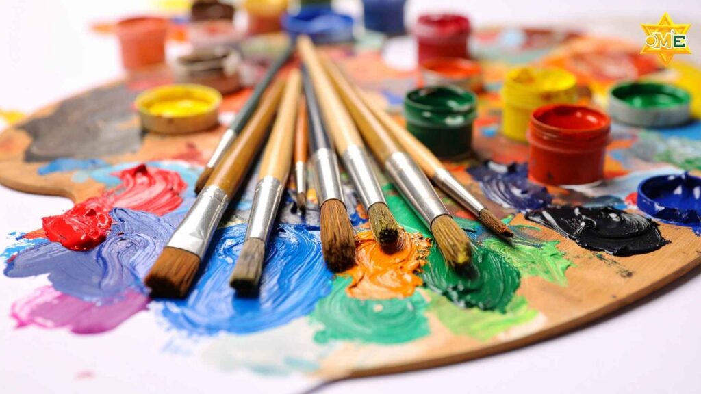 Tranh đương đại trừu tượng với gam màu rực rỡ đầy tự do